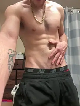 Aarondeweese27 online show from March 3, 8:27 pm