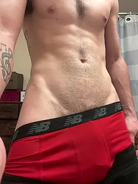 Snapshot of Aarondeweese27 chatting on March 2, 7:54 pm Aarondeweese27 online show from March 2, 7:54 pm