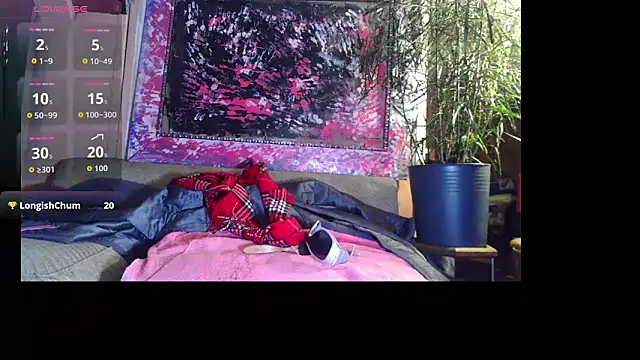 BunnyYT online show from April 3, 3:24 am