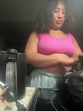 BunnyYT online show from April 14, 11:43 pm