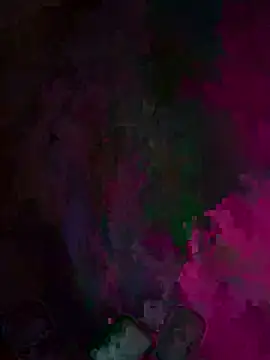 Snapshot of BunnyYT chatting on June 12, 4:43 am BunnyYT online show from June 12, 4:43 am
