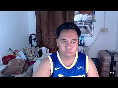 Snapshot of cutejohn chatting on May 14, 9:28 am cutejohn online show from May 14, 9:28 am