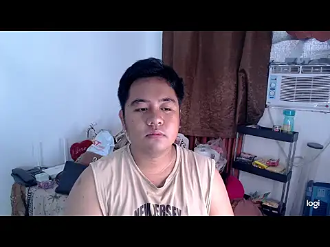 Snapshot of cutejohn chatting on April 23, 10:22 am cutejohn online show from April 23, 10:22 am