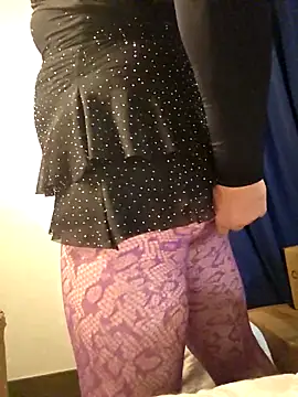 Snapshot of sissy2727 chatting on March 2, 11:44 pm sissy2727 online show from March 2, 11:44 pm