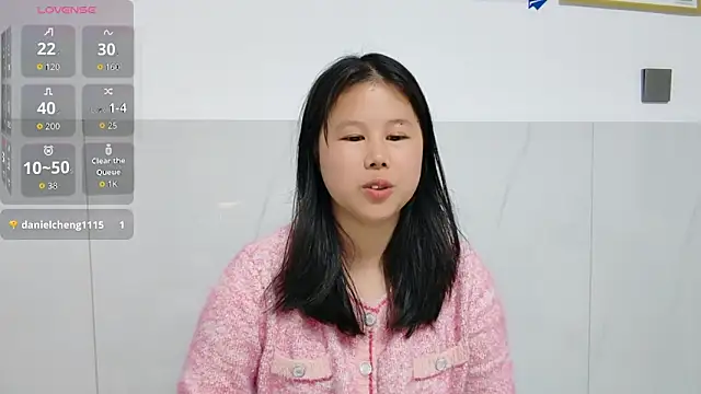 Hannah-33 online show from February 25, 10:04 am