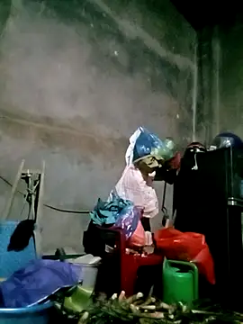 Snapshot of elen8800 chatting on February 24, 11:22 am elen8800 online show from February 24, 11:22 am