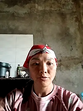 elen8800 online show from March 9, 3:32 am