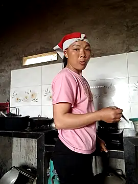 Snapshot of elen8800 chatting on March 2, 4:35 am elen8800 online show from March 2, 4:35 am