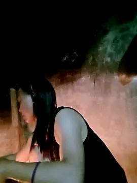 Snapshot of elen8800 chatting on March 1, 11:43 am elen8800 online show from March 1, 11:43 am