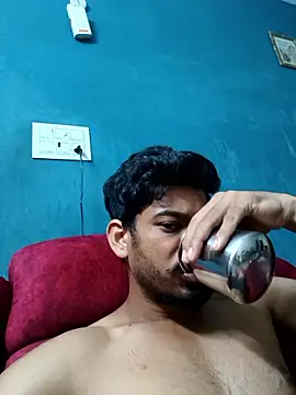 freakingcock27 online show from June 7, 3:56 am