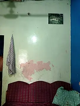 freakingcock27 online show from May 25, 8:02 am