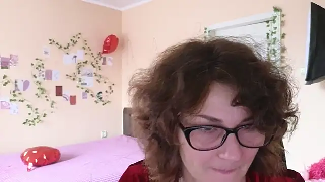 Miss Amberr online show from April 14, 4:50 am