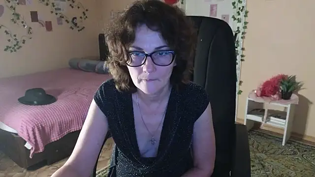 Miss Amberr online show from April 4, 5:08 pm