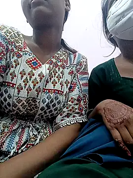 Snapshot of mahi_55q chatting on February 23, 7:09 am mahi 55q online show from February 23, 7:09 am