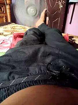 magicmovemen online show from February 25, 10:26 am