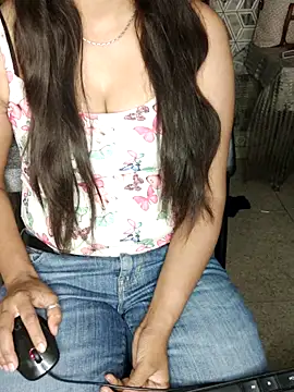 Gurleen kaur69 online show from March 29, 3:30 am