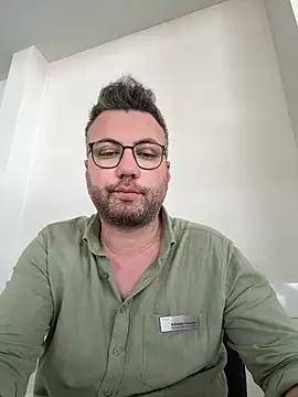 berkay977 online show from May 11, 12:06 pm