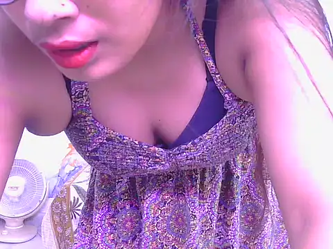 Aayesha-queen online show from March 15, 3:57 am