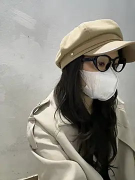 Nancyk6 online show from March 4, 4:04 pm