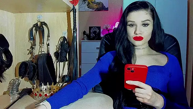 KristiTopxx online show from January 13, 8:35 pm