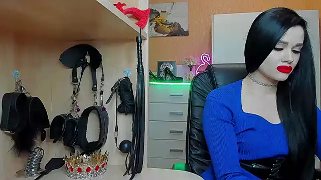 KristiTopxx online show from April 16, 9:50 pm