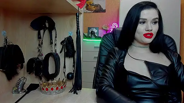 Snapshot of KristiTopxx chatting on April 30, 7:54 pm KristiTopxx online show from April 30, 7:54 pm