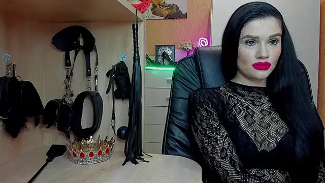Snapshot of KristiTopxx chatting on May 12, 8:15 pm KristiTopxx online show from May 12, 8:15 pm