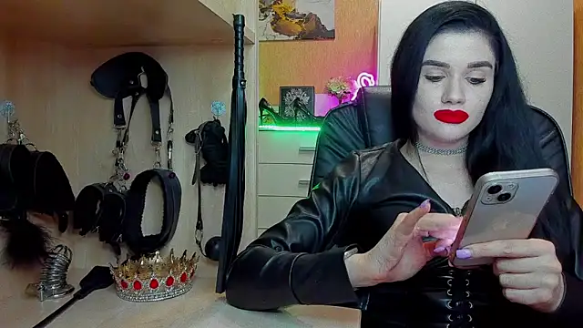 Snapshot of KristiTopxx chatting on May 31, 7:58 pm KristiTopxx online show from May 31, 7:58 pm