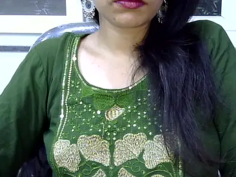 Neha Sharma2 online show from May 7, 2:31 pm