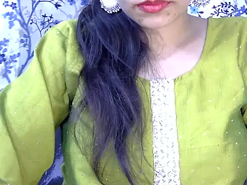 Snapshot of Neha_Sharma2 chatting on June 14, 1:56 pm Neha Sharma2 online show from June 14, 1:56 pm