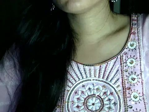 Neha Sharma2 online show from April 7, 3:47 pm