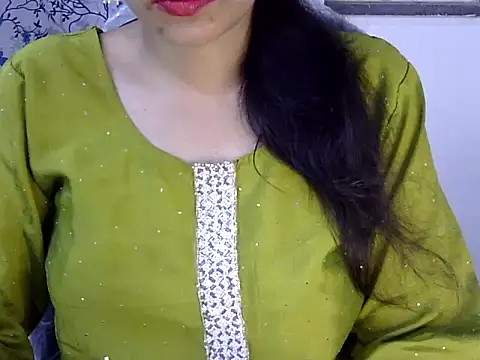 Snapshot of Neha_Sharma2 chatting on June 27, 1:28 pm Neha Sharma2 online show from June 27, 1:28 pm