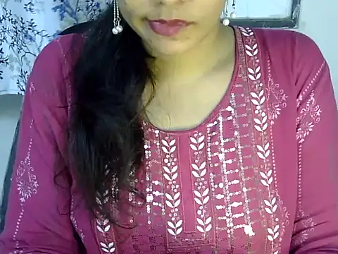 Snapshot of Neha_Sharma2 chatting on July 10, 1:33 pm Neha Sharma2 online show from July 10, 1:33 pm