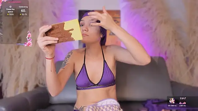 Snapshot of Amina_Hind chatting on February 28, 3:00 pm Amina Hind online show from February 28, 3:00 pm