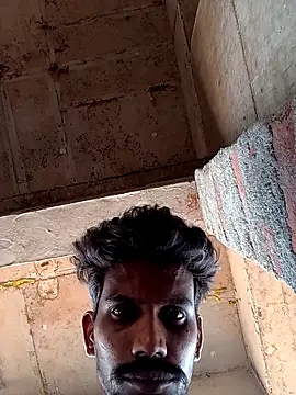 Snapshot of rohitrana56 chatting on February 26, 10:48 am rohitrana56 online show from February 26, 10:48 am