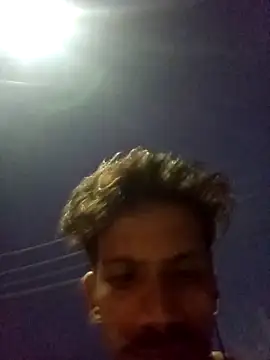 Snapshot of rohitrana56 chatting on February 24, 12:33 am rohitrana56 online show from February 24, 12:33 am