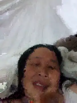 heesuu11 online show from March 7, 11:10 pm