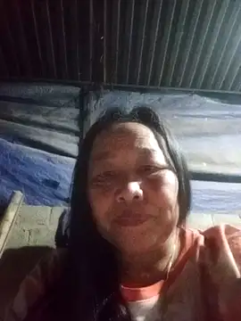 Snapshot of heesuu11 chatting on February 25, 12:49 pm heesuu11 online show from February 25, 12:49 pm