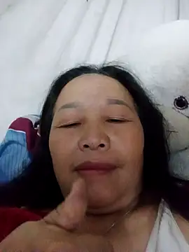 heesuu11 online show from March 12, 9:52 pm