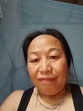 heesuu11 online show from May 30, 4:19 am