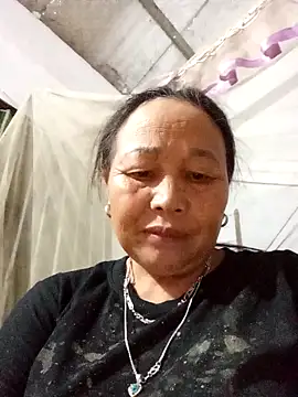 heesuu11 online show from April 21, 2:01 pm