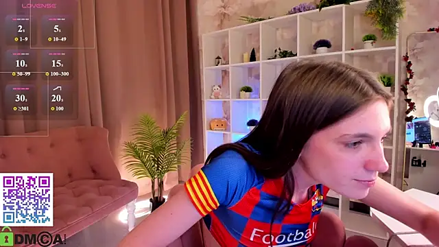 Snapshot of Ella_Fex chatting on July 11, 10:26 am Ella Fex online show from July 11, 10:26 am