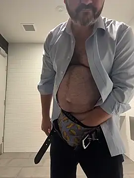 chubbylittlesecret online show from May 13, 3:02 am