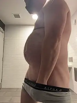 chubbylittlesecret online show from July 3, 2:29 am