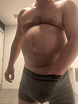 chubbylittlesecret online show from June 3, 12:44 am