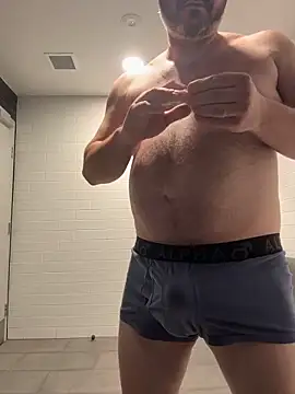 chubbylittlesecret online show from May 6, 5:11 am