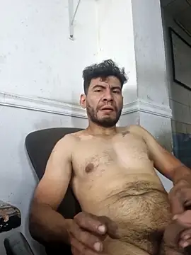 boyp3netrat0r online show from June 19, 1:39 pm