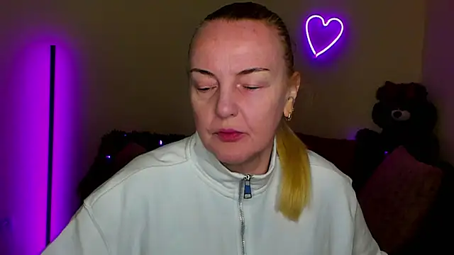 Bella soulmate online show from April 26, 11:29 am