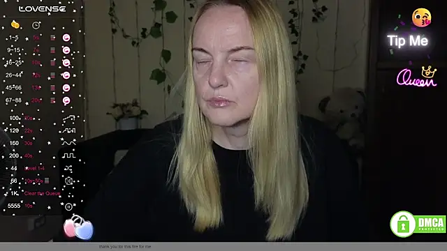 Snapshot of Bella_soulmate chatting on June 19, 5:24 am Bella soulmate online show from June 19, 5:24 am