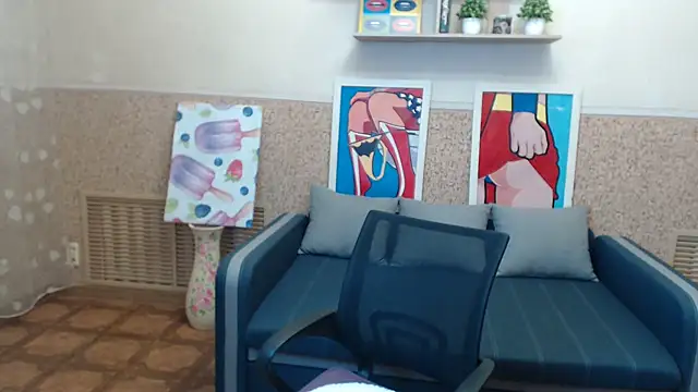 Snapshot of Bella_soulmate chatting on July 14, 11:27 am Bella soulmate online show from July 14, 11:27 am